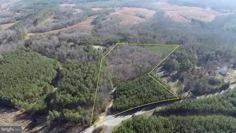 lot C1 Hardware Rd, Arvonia, VA 23004