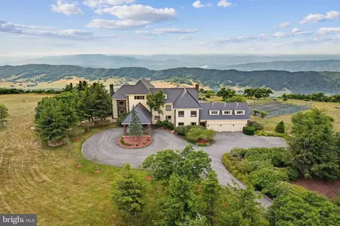 2835 Airport Rd, Hot Springs, VA 24445