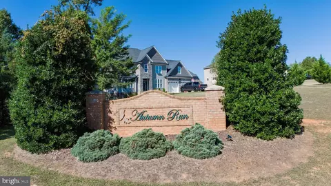 View/Area - 1079 High Oaks Dr, Forest, VA 24551 photo 2 of 4