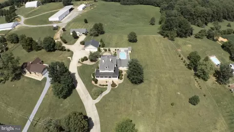 View/Area - 4059 Lowry Rd, Goode, VA 24556 photo 5 of 6