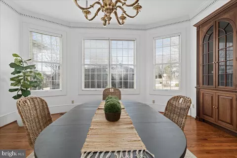 Dining - 4059 Lowry Rd, Goode, VA 24556 photo 3 of 9