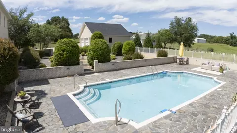 Exterior - 4059 Lowry Rd, Goode, VA 24556 photo 1 of 10