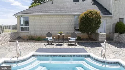 Exterior - 4059 Lowry Rd, Goode, VA 24556 photo 10 of 10