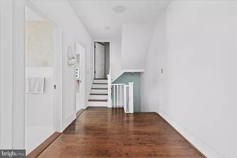 Entry Way - 4059 Lowry Rd, Goode, VA 24556 photo 20 of 28