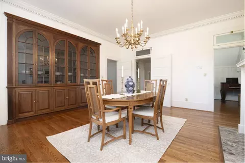 Dining - 4059 Lowry Rd, Goode, VA 24556 photo 4 of 5