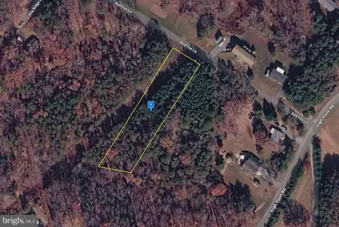 1090 Red Fox Ln, Moneta, VA 24121