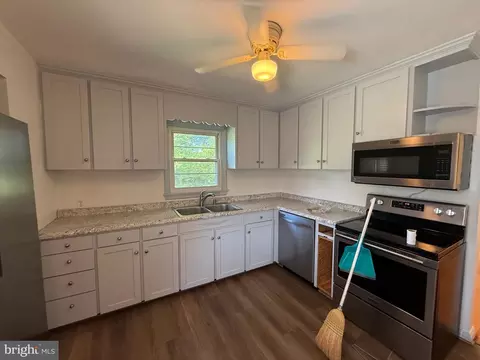 Kitchen - 6101 A Goode Rd, Goode, VA 24556 photo 1 of 3