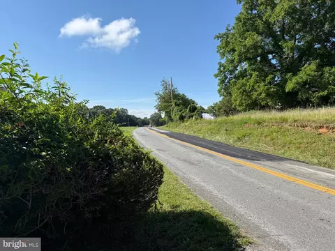 Other - 6101 A Goode Rd, Goode, VA 24556 photo 23 of 31