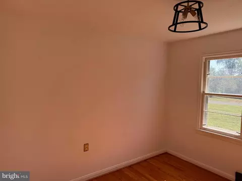 Bedroom - 6101 A Goode Rd, Goode, VA 24556 photo 5 of 8