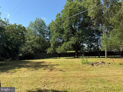 Exterior - 6101 A Goode Rd, Goode, VA 24556 photo 14 of 17