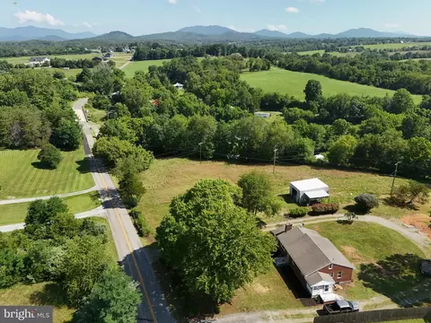 View/Area - 6101 A Goode Rd, Goode, VA 24556 photo 3 of 4