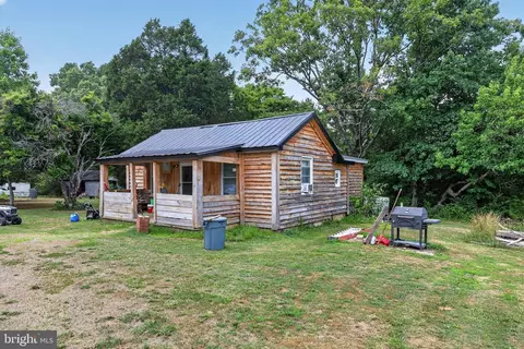 Exterior - 405 County Pond Rd, Freeman, VA 23856 photo 2 of 2