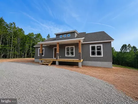 716 Columbia Rd, Cartersville, VA 23027