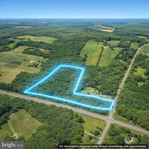 Kings Hwy, Keysville, VA 23947
