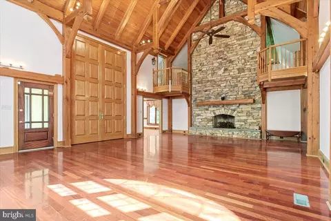 14400 Walthall Dr, South Chesterfield, VA 23803
