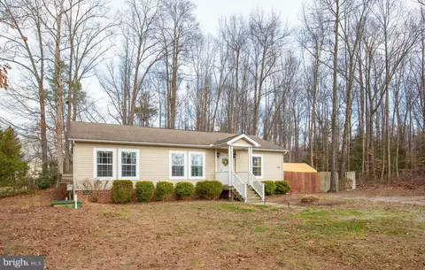 2300 Osborne Rd, Chester, VA 23831
