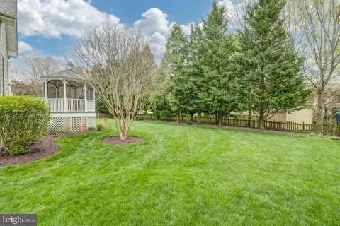 Exterior - 3013 Hedgeway Pl, Midlothian, VA 23113 photo 11 of 15