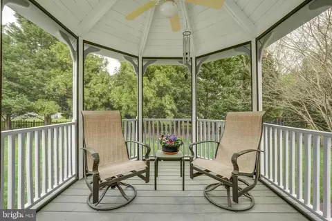 Exterior - 3013 Hedgeway Pl, Midlothian, VA 23113 photo 6 of 15