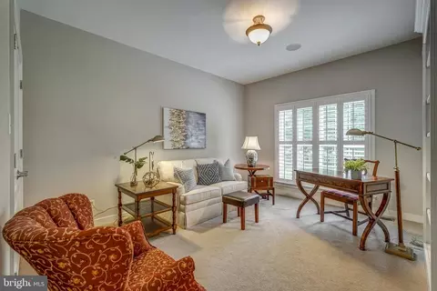 Living - 3013 Hedgeway Pl, Midlothian, VA 23113 photo 3 of 10