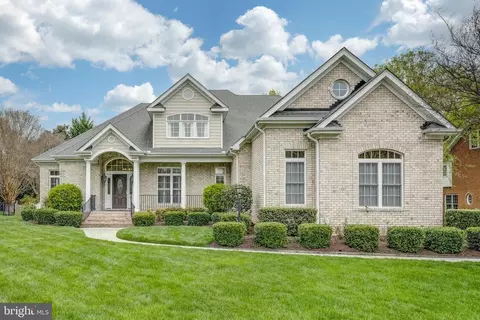 Exterior - 3013 Hedgeway Pl, Midlothian, VA 23113 photo 2 of 15