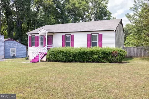 3400 Summerbrooke Dr, North Chesterfield, VA 23224