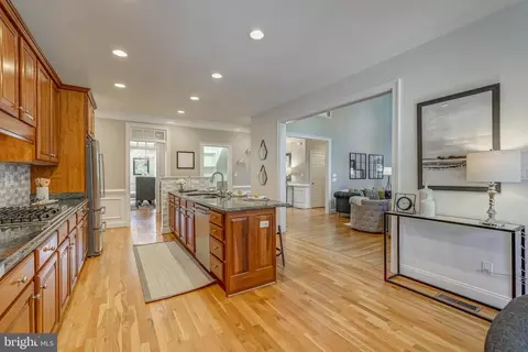 Entry Way - 3260 Queens Grant Dr, Midlothian, VA 23113 photo 12 of 18