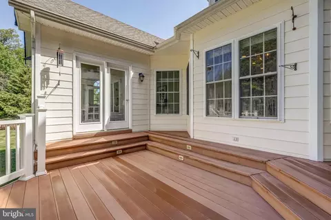 Exterior - 3260 Queens Grant Dr, Midlothian, VA 23113 photo 12 of 17