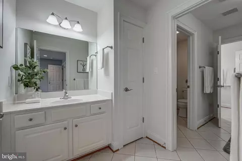 Bath - 3260 Queens Grant Dr, Midlothian, VA 23113 photo 6 of 8