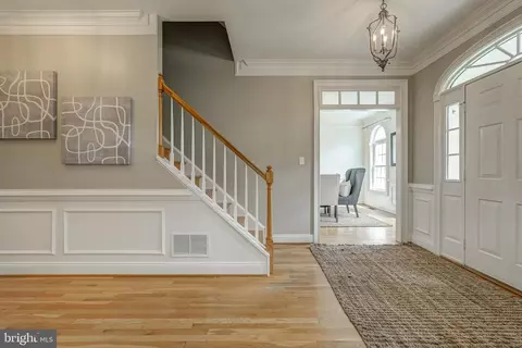 Entry Way - 3260 Queens Grant Dr, Midlothian, VA 23113 photo 4 of 18