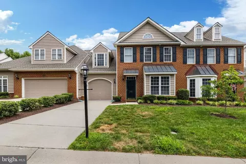 5214 Terrace Arbor Cir, Midlothian, VA 23112