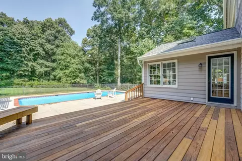 Exterior - 2310 Chartstone Dr, Midlothian, VA 23113 photo 17 of 19