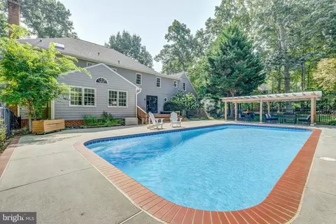 Exterior - 2310 Chartstone Dr, Midlothian, VA 23113 photo 9 of 19