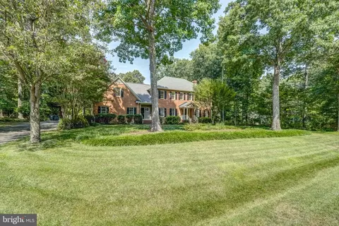 Exterior - 2310 Chartstone Dr, Midlothian, VA 23113 photo 3 of 19