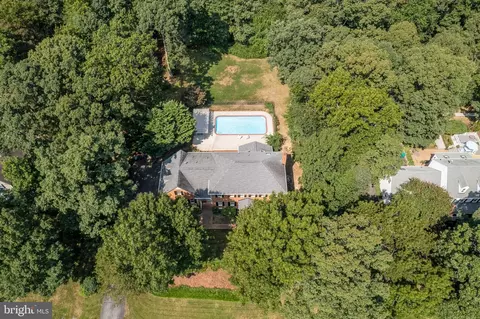 View/Area - 2310 Chartstone Dr, Midlothian, VA 23113 photo 1 of 2