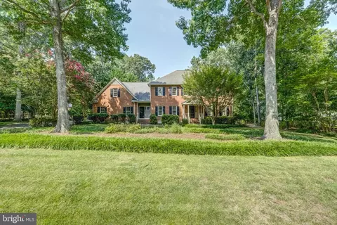 Exterior - 2310 Chartstone Dr, Midlothian, VA 23113 photo 2 of 19