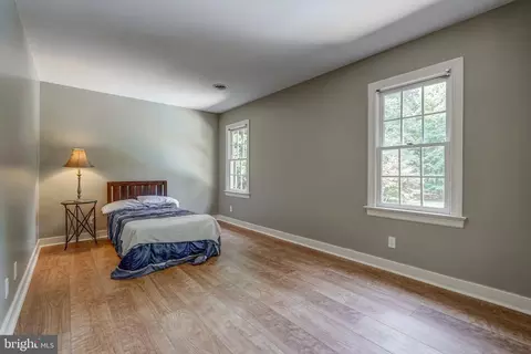 Bedroom - 2310 Chartstone Dr, Midlothian, VA 23113 photo 6 of 8