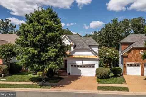 Exterior - 13124 Penhurst Rd, Midlothian, VA 23113 photo 4 of 27
