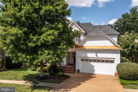 Exterior - 13124 Penhurst Rd, Midlothian, VA 23113 photo 5 of 27