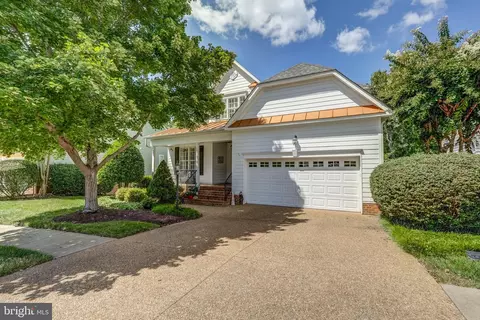 Exterior - 13124 Penhurst Rd, Midlothian, VA 23113 photo 3 of 27
