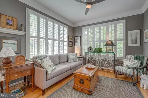 Living - 13124 Penhurst Rd, Midlothian, VA 23113 photo 1 of 6