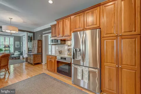 Kitchen - 13124 Penhurst Rd, Midlothian, VA 23113 photo 3 of 6