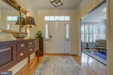 Entry Way - 13124 Penhurst Rd, Midlothian, VA 23113 photo 3 of 12