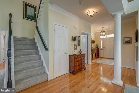 Entry Way - 13124 Penhurst Rd, Midlothian, VA 23113 photo 6 of 12
