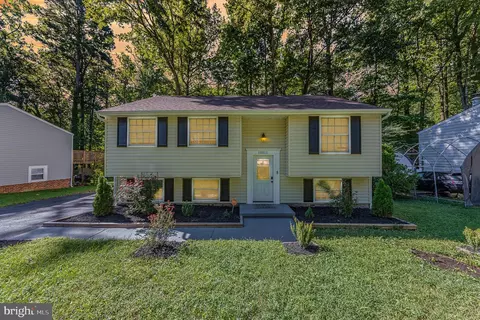 10511 White Rabbit Rd, North Chesterfield, VA 23224
