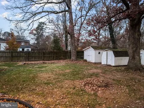 Exterior - 1524 Walnut Dr, Chester, VA 23836 photo 6 of 6