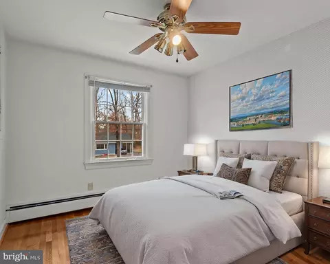 Bedroom - 1524 Walnut Dr, Chester, VA 23836 photo 3 of 4