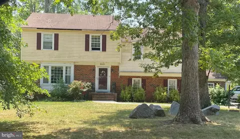 9051 Redbridge Rd, North Chesterfield, VA 23224