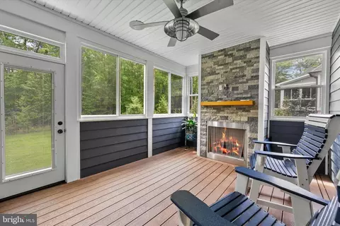 Exterior - 13510 Kelham Rd, Midlothian, VA 23113 photo 3 of 10