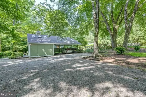 Exterior - 3520 Musket Dr, Midlothian, VA 23113 photo 6 of 15