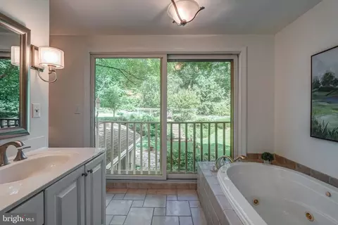 Bath - 3520 Musket Dr, Midlothian, VA 23113 photo 5 of 6